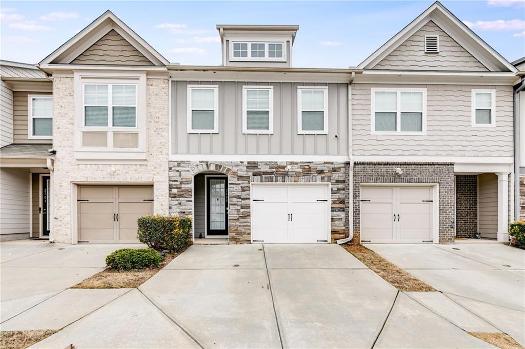 2699 Avanti Way Decatur, GA 30035 - Photo 1 of 26