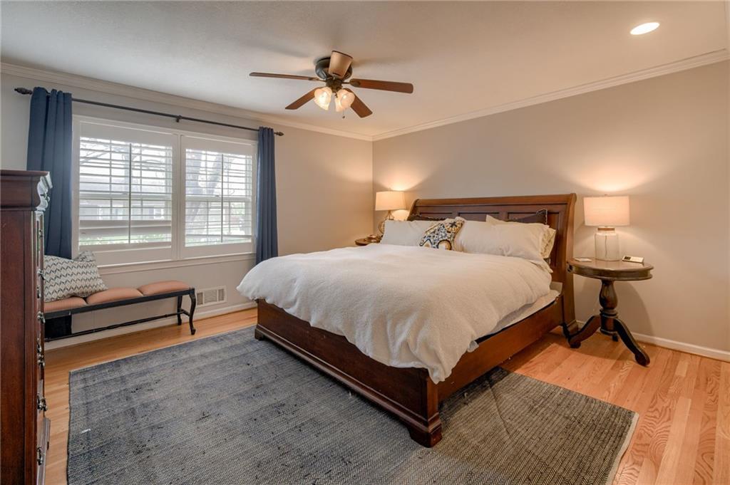 10318 Sagamore Road Leawood, KS 66206 - Photo 15 of 50