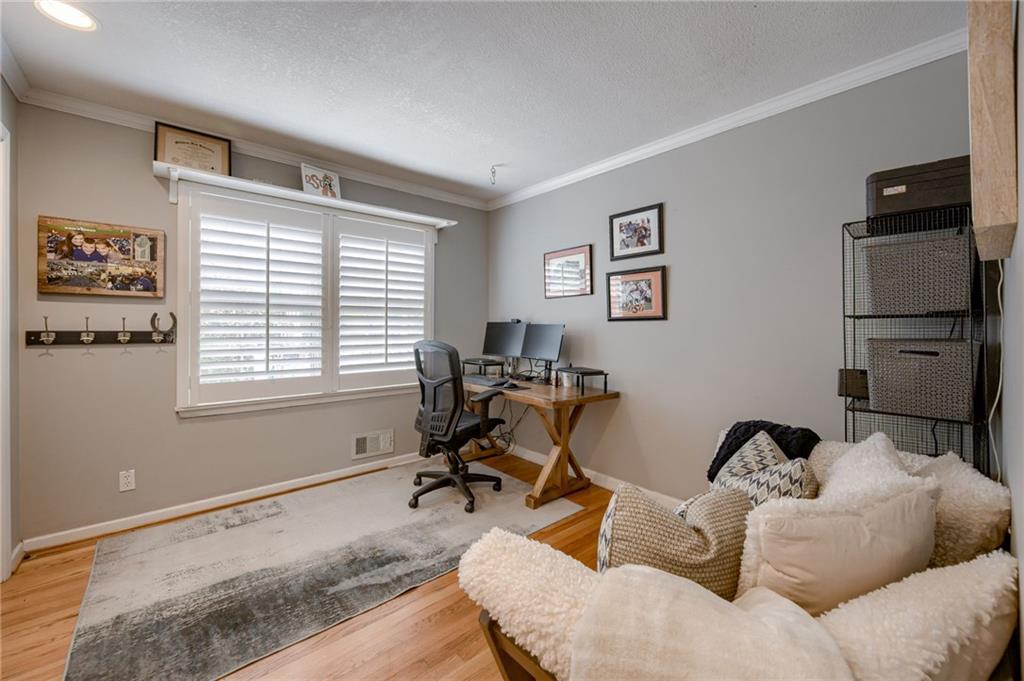 10318 Sagamore Road Leawood, KS 66206 - Photo 18 of 50