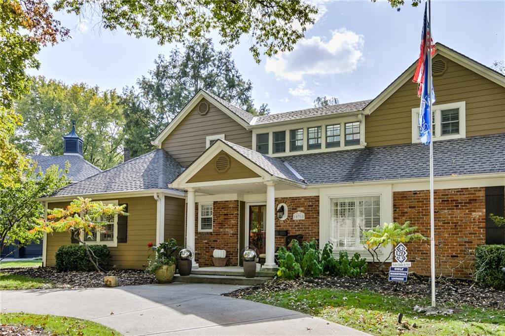 10318 Sagamore Road Leawood, KS 66206 - Photo 3 of 50