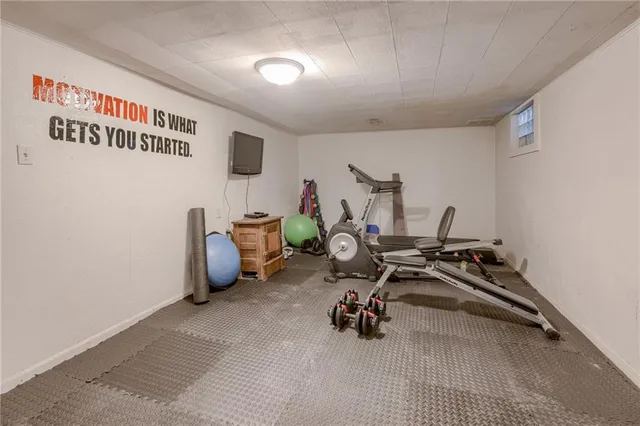 $1,049,950 | 10318 Sagamore Road, Leawood, KS 66206