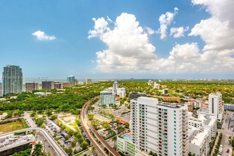 79 Southwest 12th Street, Unit 2904S Miami, FL 33130 - Photo 15 of 24