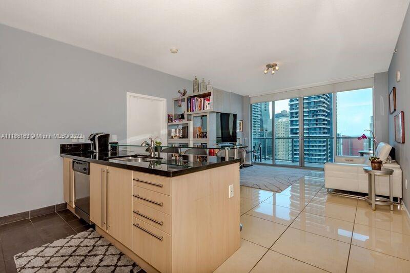79 Southwest 12th Street, Unit 2904S Miami, FL 33130 - Photo 2 of 24
