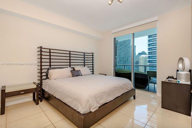 79 Southwest 12th Street, Unit 2904S Miami, FL 33130 - Photo 6 of 24