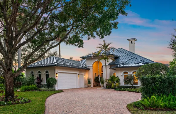 $2,750,000 | 6283 Southeast Moss Ridge Pointe, Hobe Sound, FL 33455