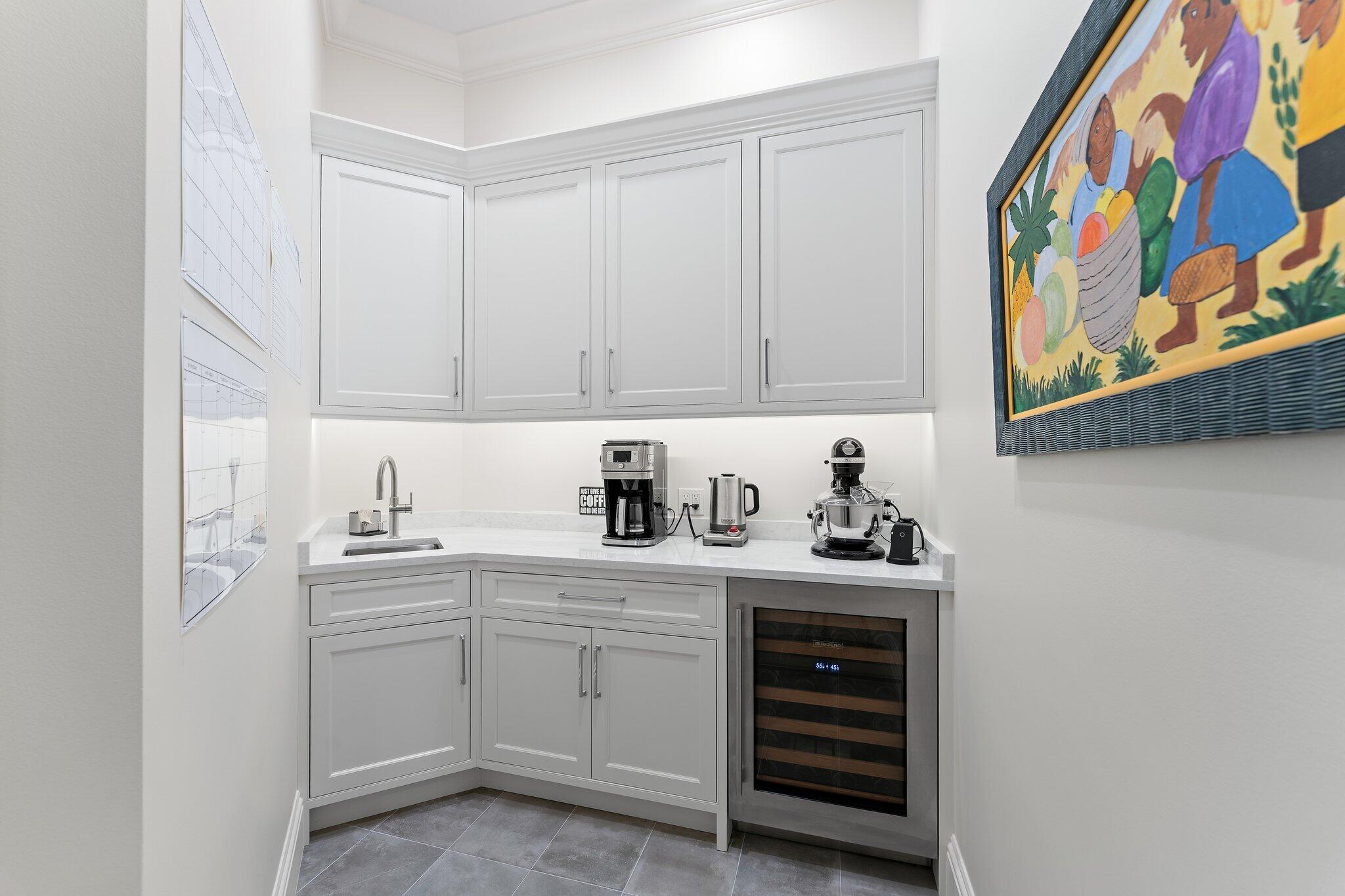 6283 Southeast Moss Ridge Pointe Hobe Sound, FL 33455 - Photo 14 of 89 Butler's Pantry