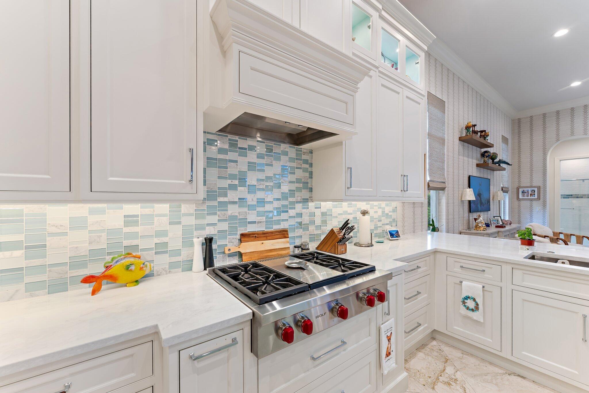 6283 Southeast Moss Ridge Pointe Hobe Sound, FL 33455 - Photo 20 of 89 Kitchen