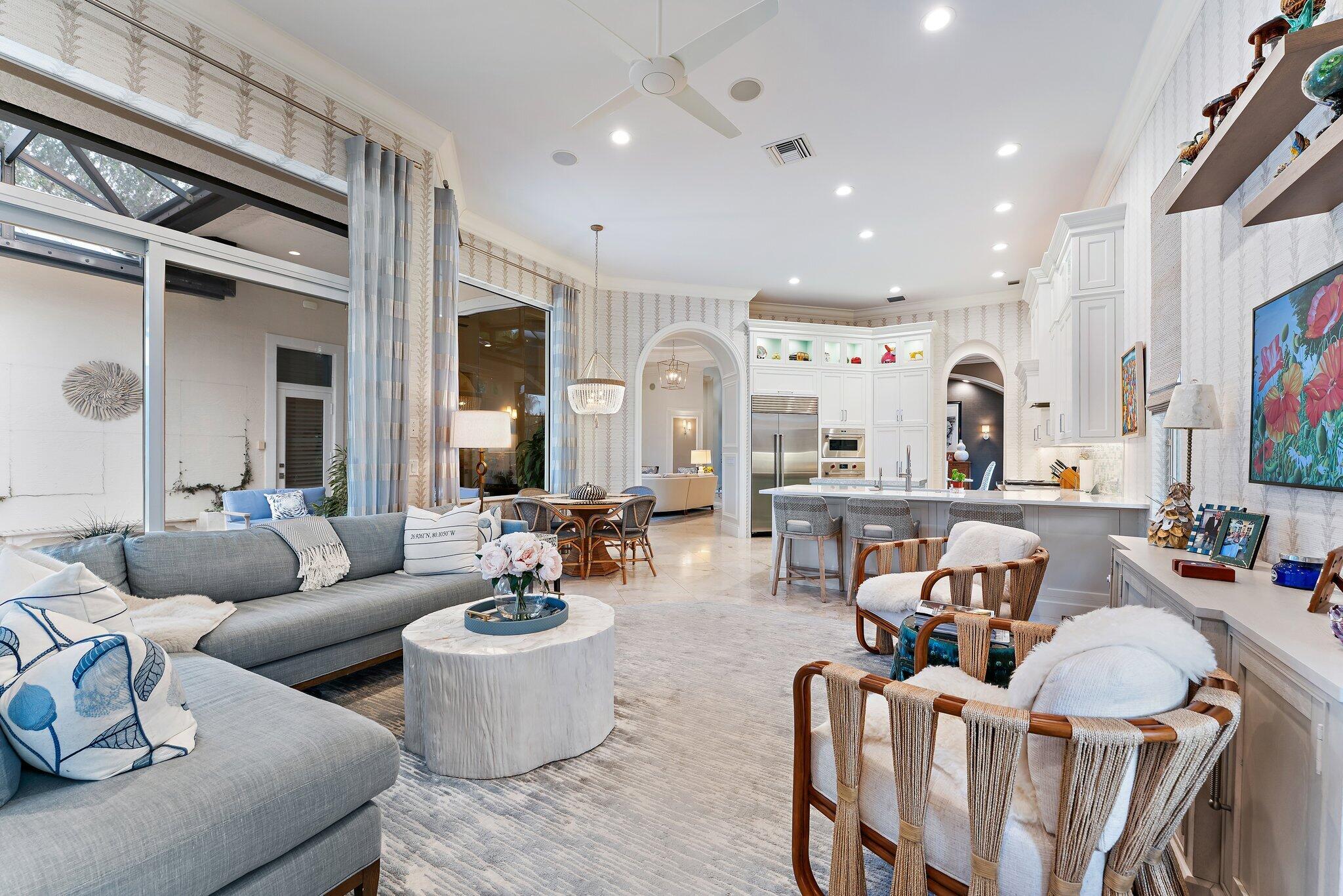 6283 Southeast Moss Ridge Pointe Hobe Sound, FL 33455 - Photo 23 of 89 Family Room