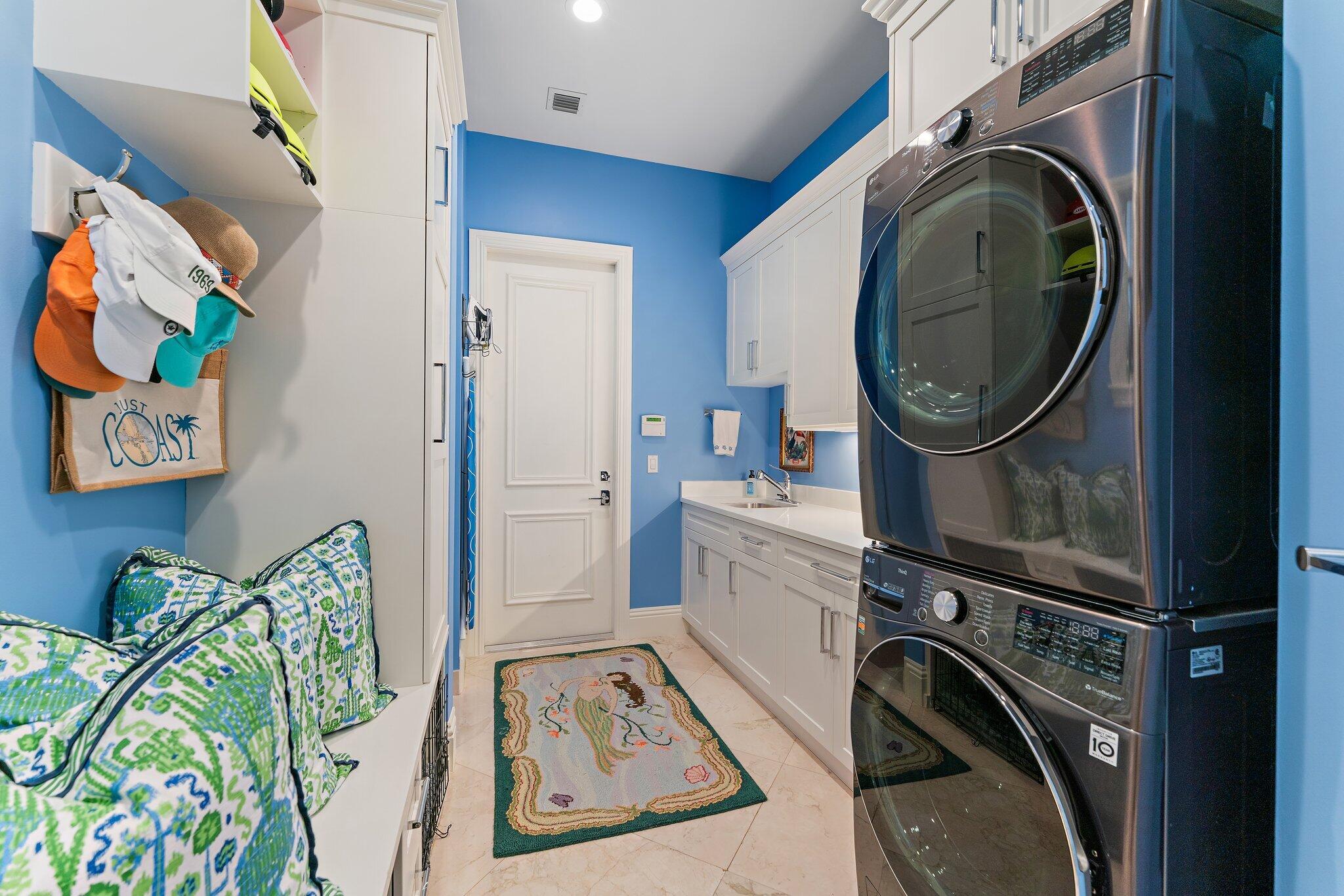 6283 Southeast Moss Ridge Pointe Hobe Sound, FL 33455 - Photo 54 of 89 Laundry