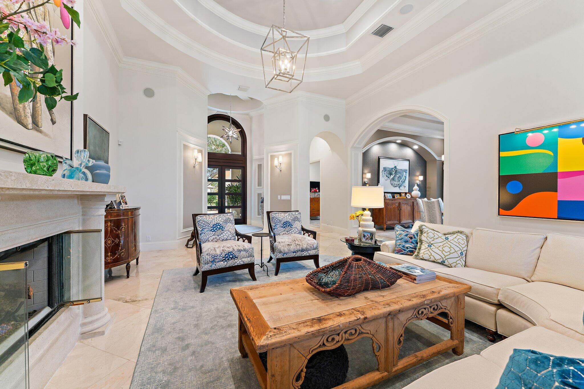 6283 Southeast Moss Ridge Pointe Hobe Sound, FL 33455 - Photo 8 of 89 Living Room