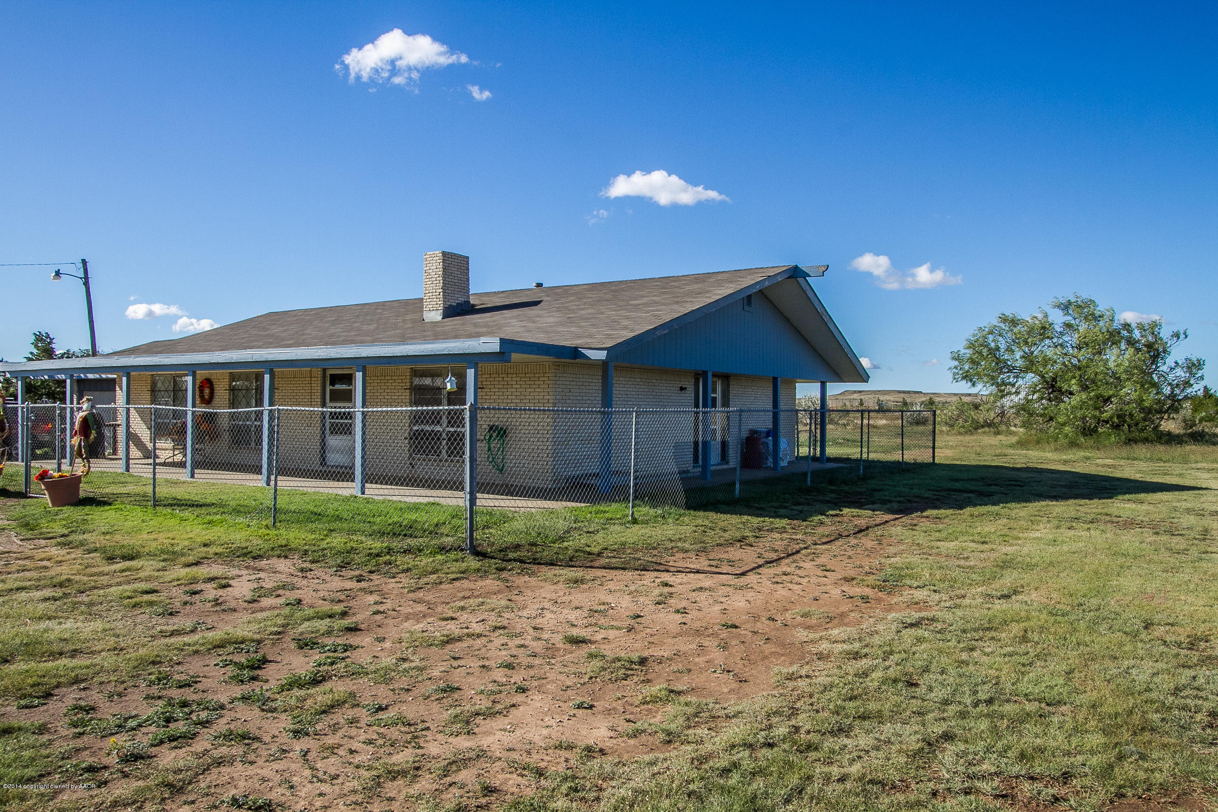 4301 Rm 1061 Amarillo, TX 79124 - Photo 2 of 21 Front and Rear Yard