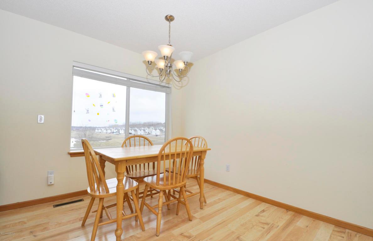 5035 Foxfield Drive Northwest Rochester, MN 55901 - Photo 4 of 20 Gallery Image 4
