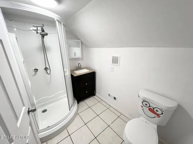 $2,400 | 191 Hudson Lane, Clinton, TN 37716