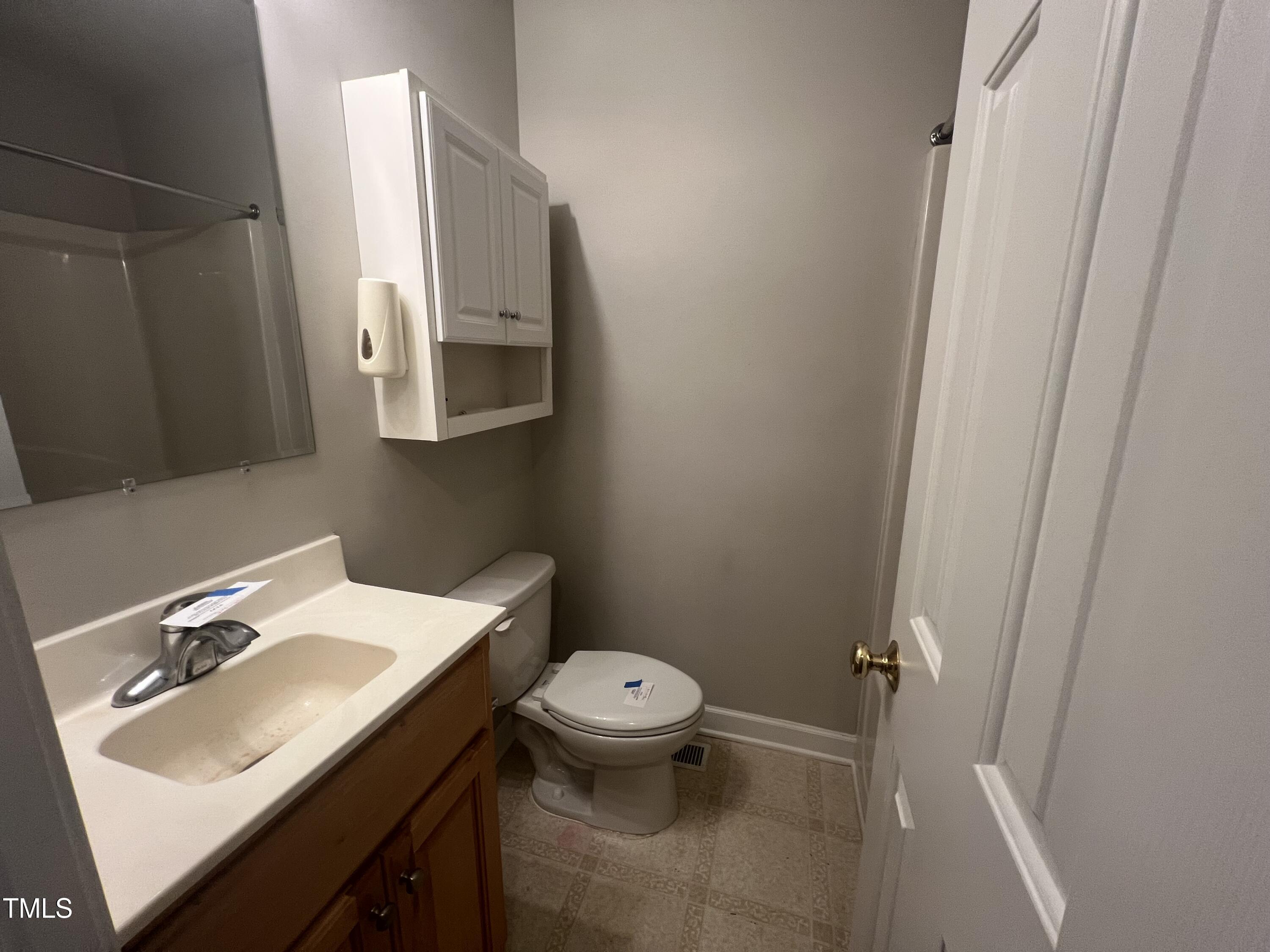 1600 Buffaloe Road Garner, NC 27529 - Photo 15 of 30 Bathroom