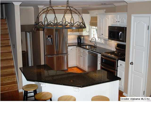 2317 Queensview Road Birmingham, AL 35226 - Photo 5 of 29
