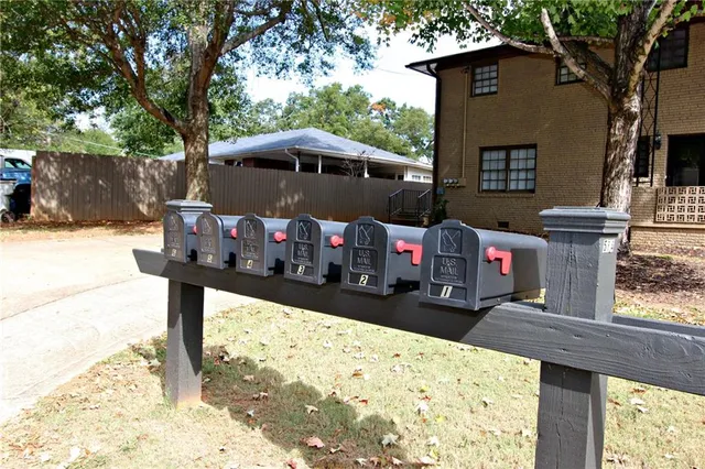 $1,495 | 514 Clover Drive, Unit 5, Buford, GA 30518