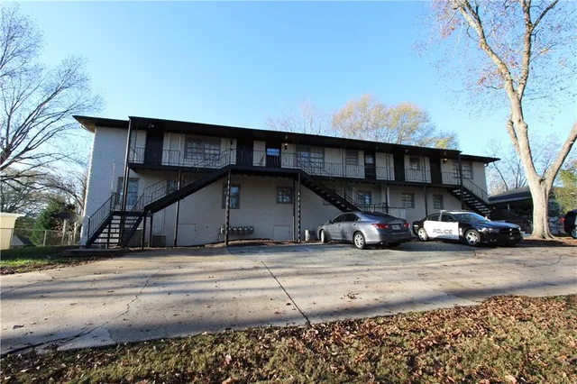 $1,495 | 514 Clover Drive, Unit 5, Buford, GA 30518