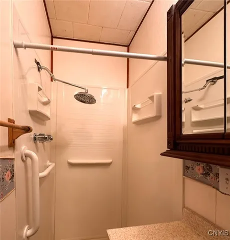 $159,000 | 44 Bridge Street, Newport, NY 13416