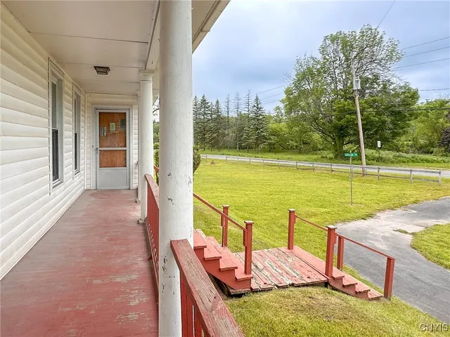 $159,000 | 44 Bridge Street, Newport, NY 13416