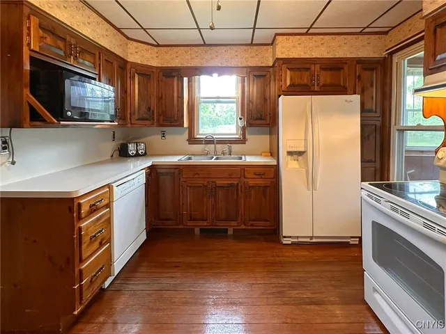 $159,000 | 44 Bridge Street, Newport, NY 13416