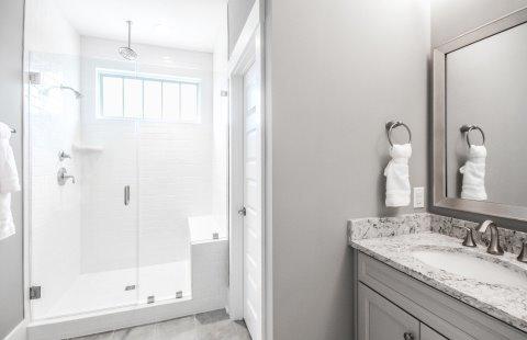 3122 Sturbridge Road Mount Pleasant, SC 29466 - Photo 12 of 36 Owner's Bathroom