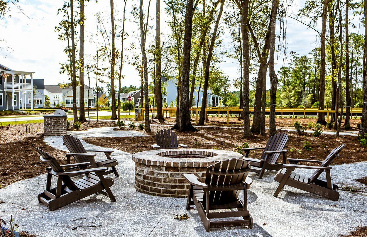 3122 Sturbridge Road Mount Pleasant, SC 29466 - Photo 22 of 36 Community Firepit