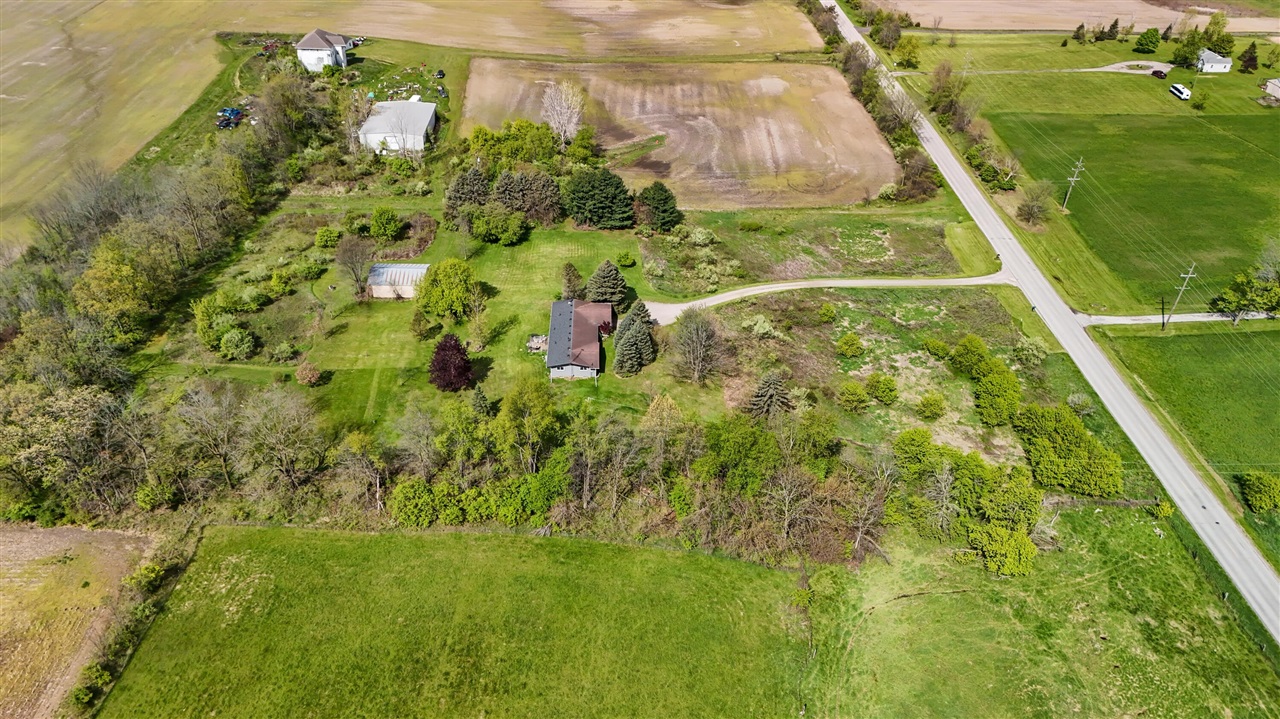 3979 Clinton Macon Road Clinton, MI 49236 - Photo 28 of 35
