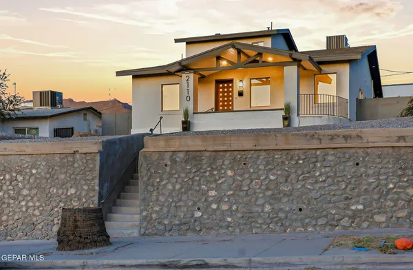 $770,000 | 2110 North Kansas Street, El Paso, TX 79902