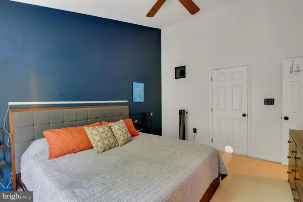 $3,300 | 45719 Paddington Station Terrace, Sterling, VA 20166