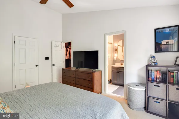 $3,300 | 45719 Paddington Station Terrace, Sterling, VA 20166