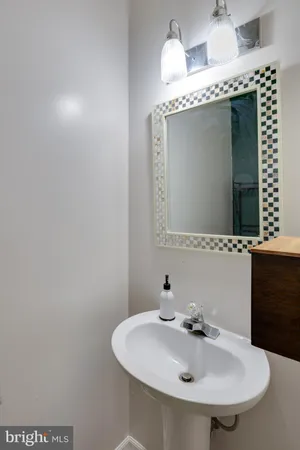 $3,300 | 45719 Paddington Station Terrace, Sterling, VA 20166