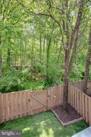 $3,300 | 45719 Paddington Station Terrace, Sterling, VA 20166