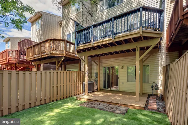 $3,300 | 45719 Paddington Station Terrace, Sterling, VA 20166