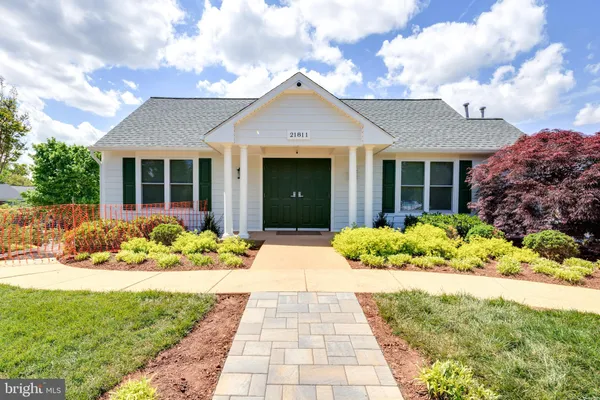 $3,300 | 45719 Paddington Station Terrace, Sterling, VA 20166