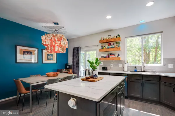 $3,300 | 45719 Paddington Station Terrace, Sterling, VA 20166