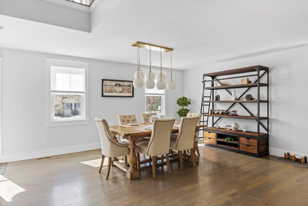 8 Briggs Road Lexington, MA 02421 - Photo 6 of 40 Gallery Image 6