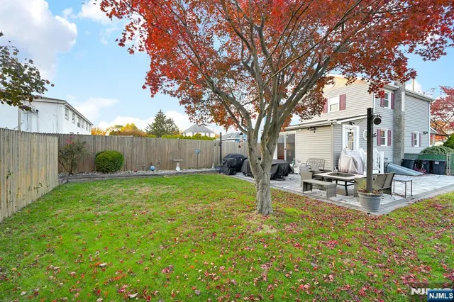 $459,000 | 31 Hamilton Street, Bloomingdale, NJ 07403