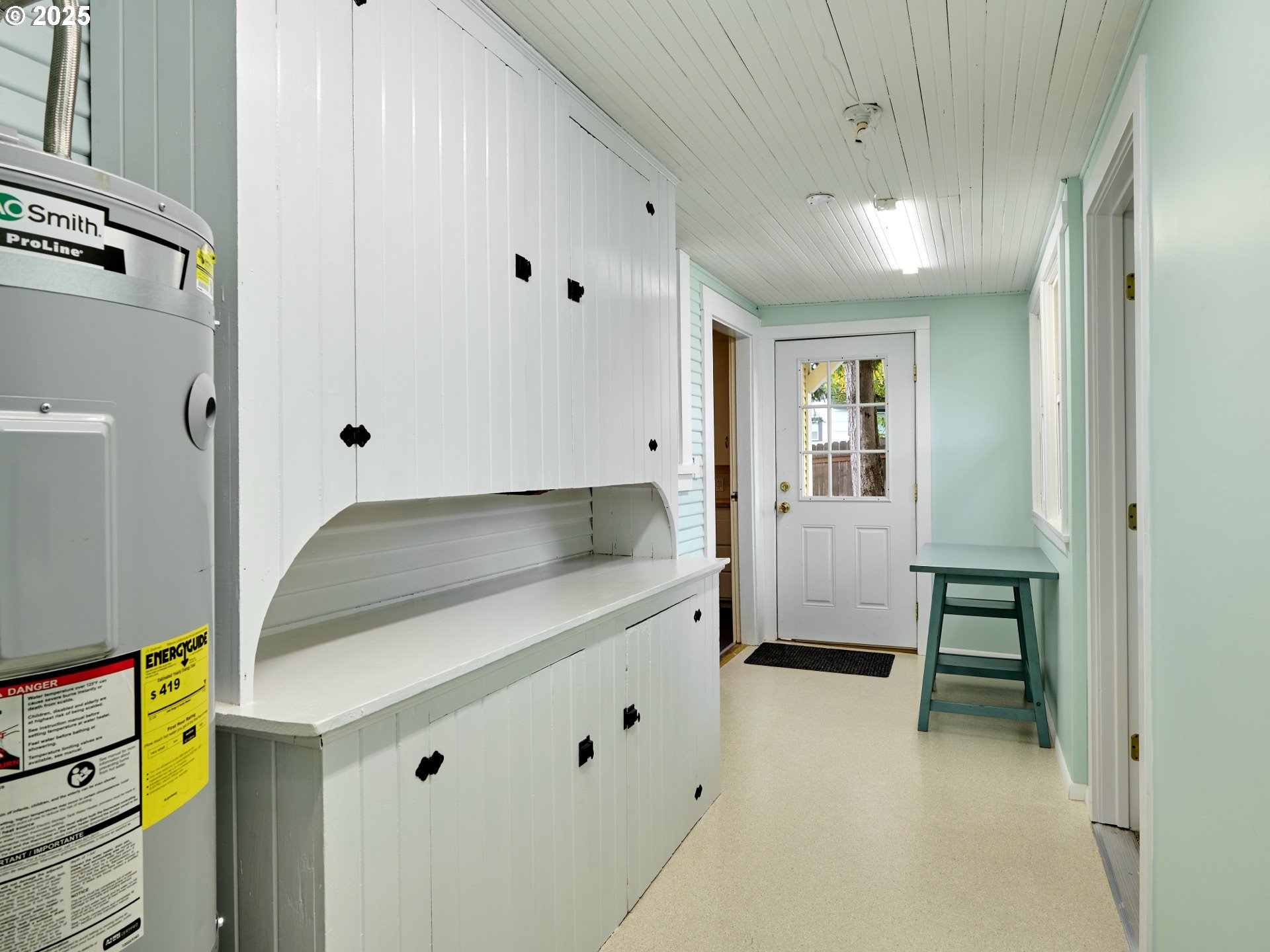 308 A Street Silverton, OR 97381 - Photo 21 of 34