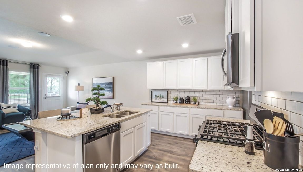 433 Waterfall Point Cibolo, TX 78108 - Photo 7 of 50