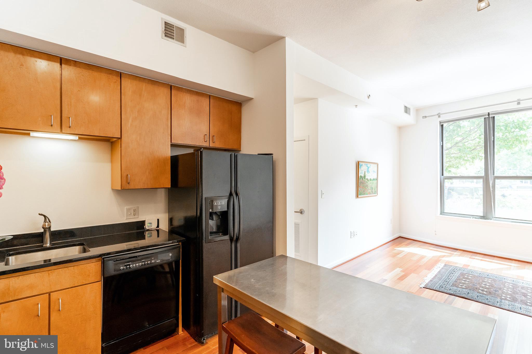 1001 L Street Northwest, Unit 101 Washington, DC 20001 - Photo 9 of 22