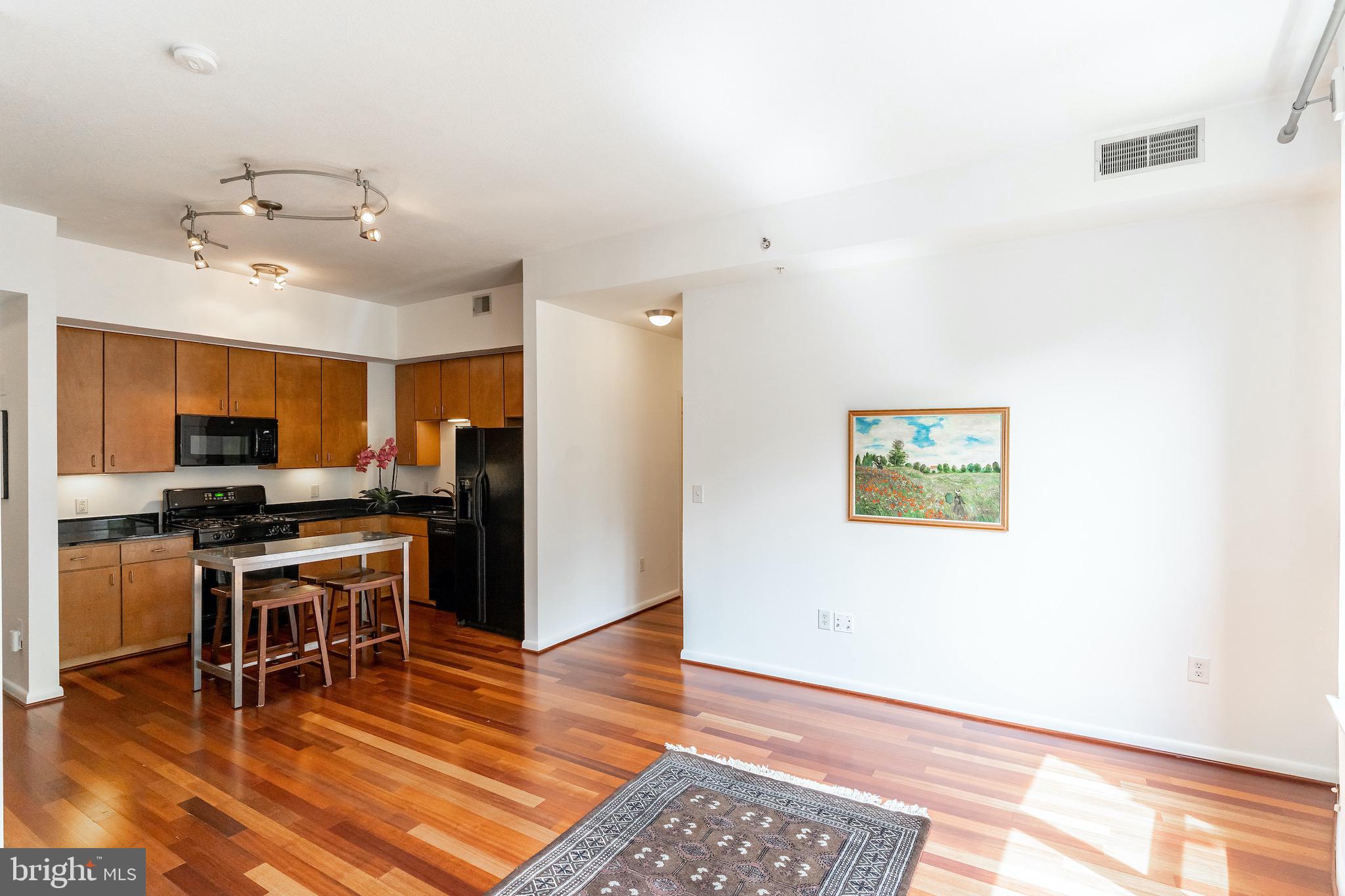 1001 L Street Northwest, Unit 101 Washington, DC 20001 - Photo 10 of 22