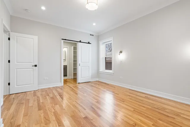 $3,595 | 3621 North Kedvale Avenue, Unit 1, Chicago, IL 60641