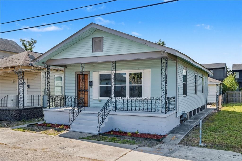 2618 North Rocheblave Street New Orleans, LA 70117 - Photo 2 of 18