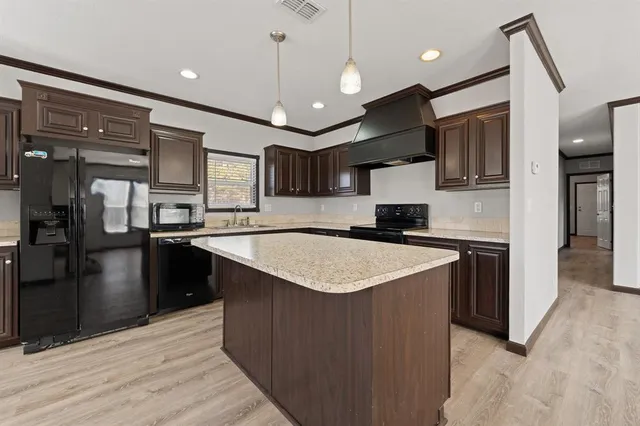 $229,900 | 9419 Hilltop Street, Rio Vista, TX 76093