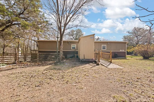 $229,900 | 9419 Hilltop Street, Rio Vista, TX 76093
