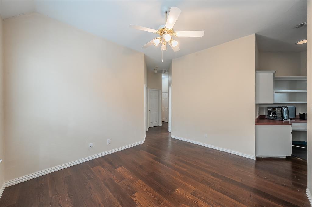 2306 Bear Run Road Arlington, TX 76001 - Photo 17 of 40