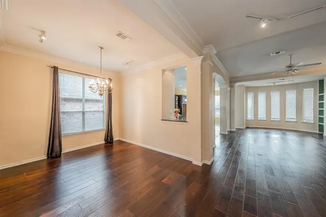 $2,800 | 2306 Bear Run Road, Arlington, TX 76001