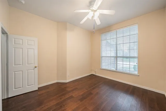 $2,800 | 2306 Bear Run Road, Arlington, TX 76001