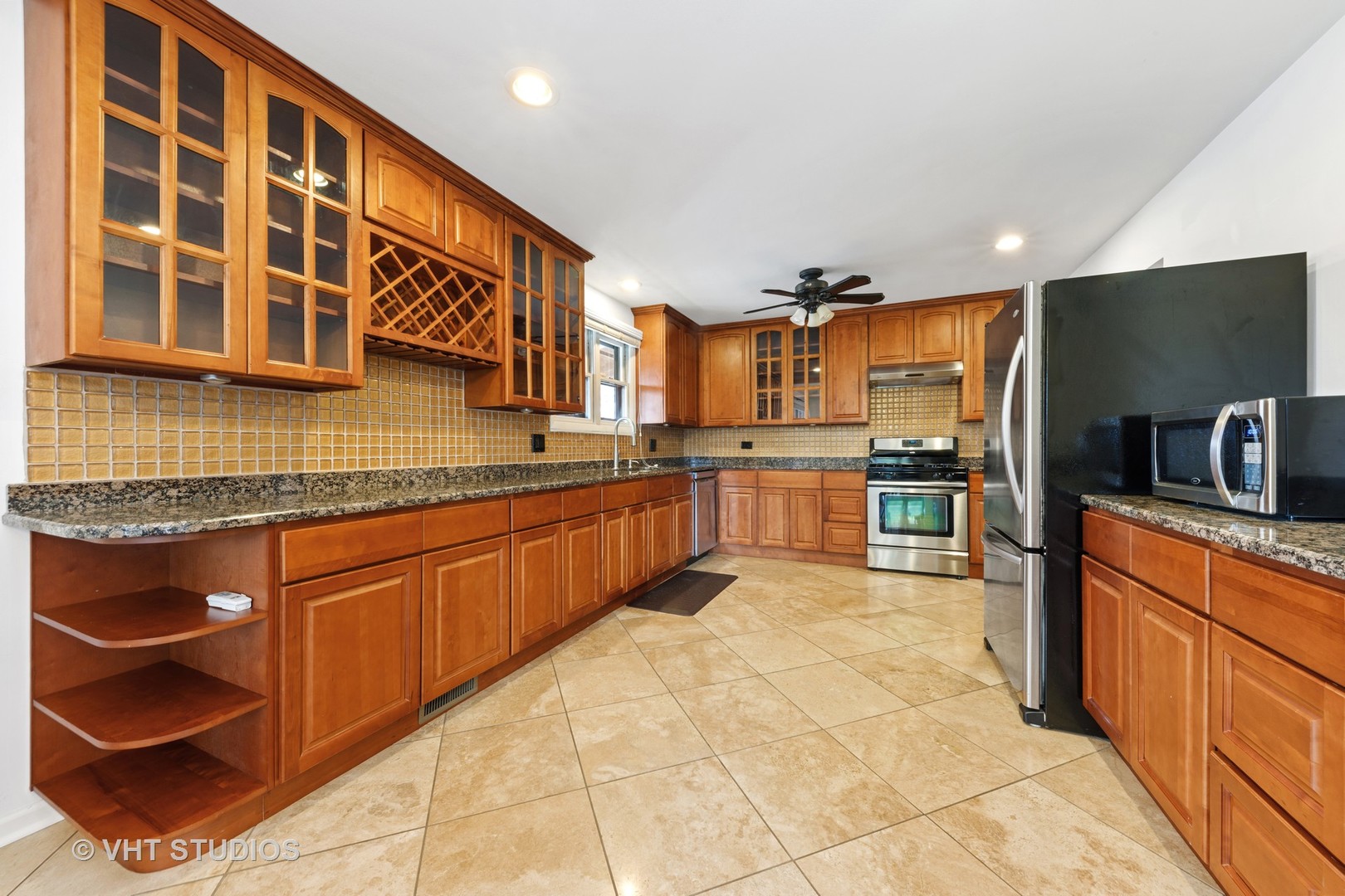 S030 Page Street Winfield, IL 60190 - Photo 17 of 40