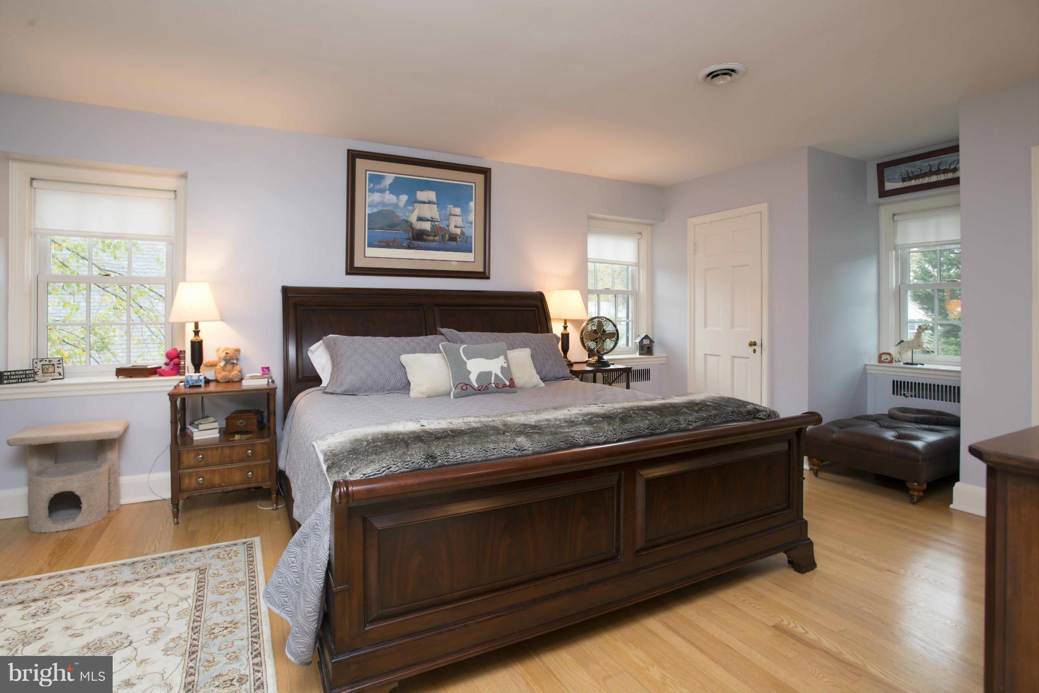 102 Thicket Road Baltimore, MD 21212 - Photo 10 of 26 Bedroom (Master)